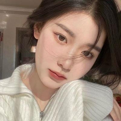 在星光掩映下